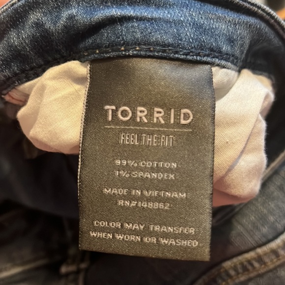 TORRID Jeans - 18S - Picture 4 of 4